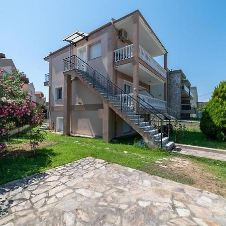 Apartmán Side By Side Nea Iraklitsa Exteriér fotografie