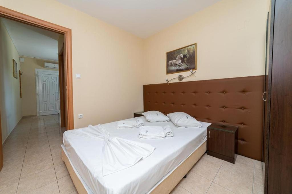 Apartmán Side By Side Nea Iraklitsa Exteriér fotografie